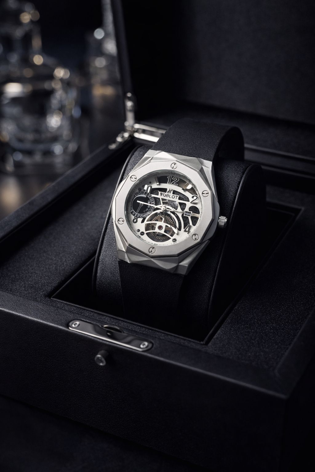 Luxury Skeleton Dial Men’s Watch – Modern Mechanical Timepiece